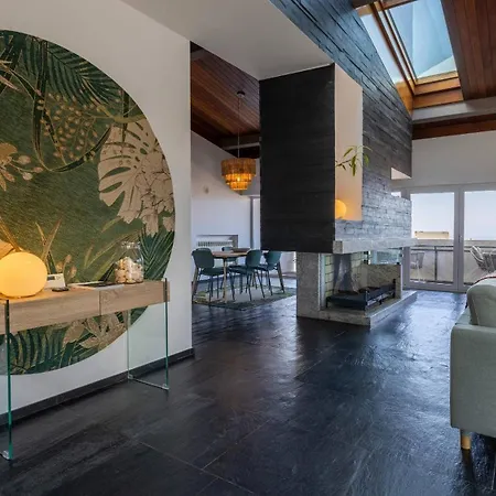 Estoril Oceanview Parede