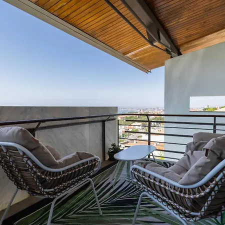 Estoril Oceanview *